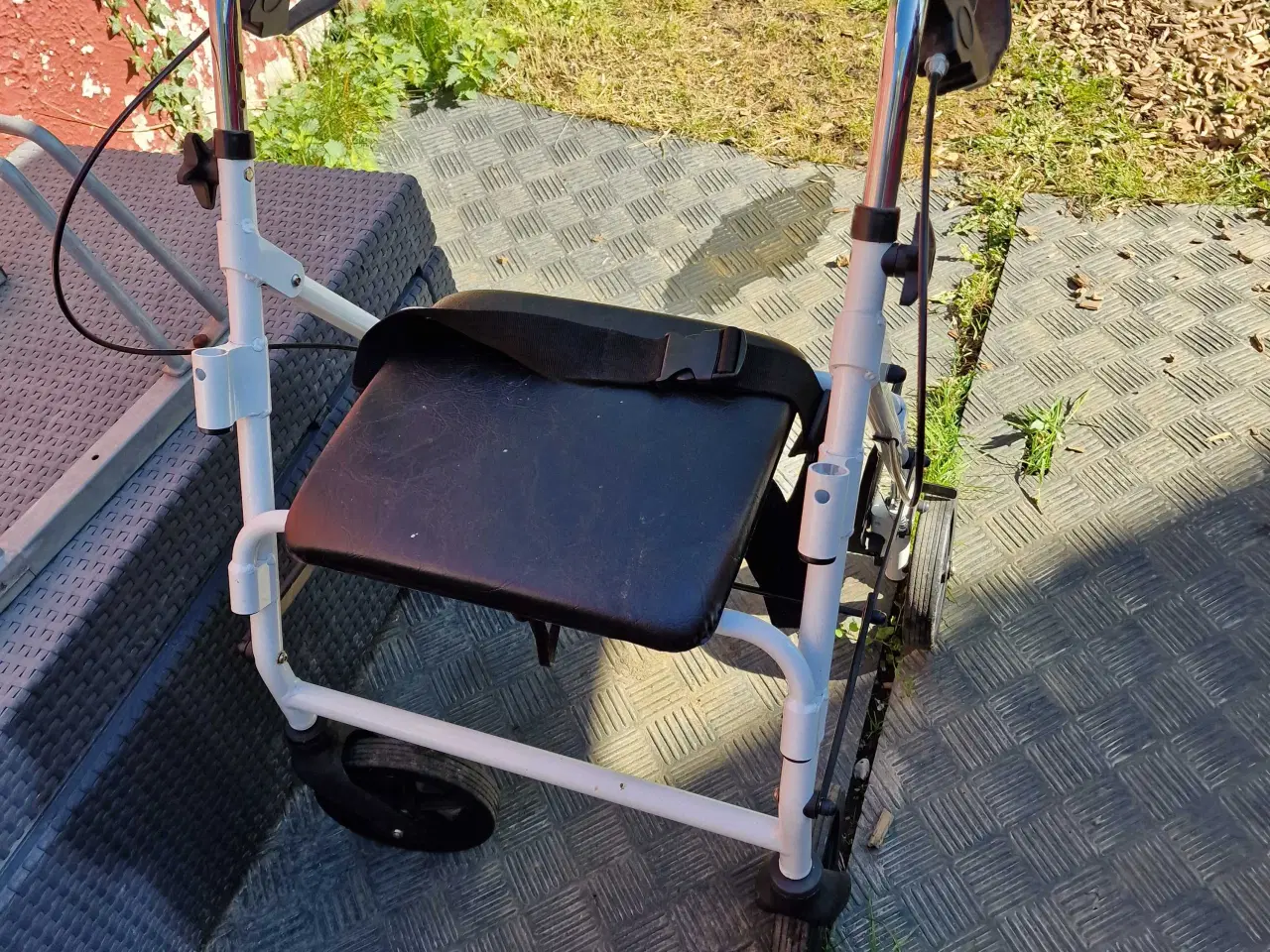 Billede 2 - Rollator/kørestol KILBERRY 
