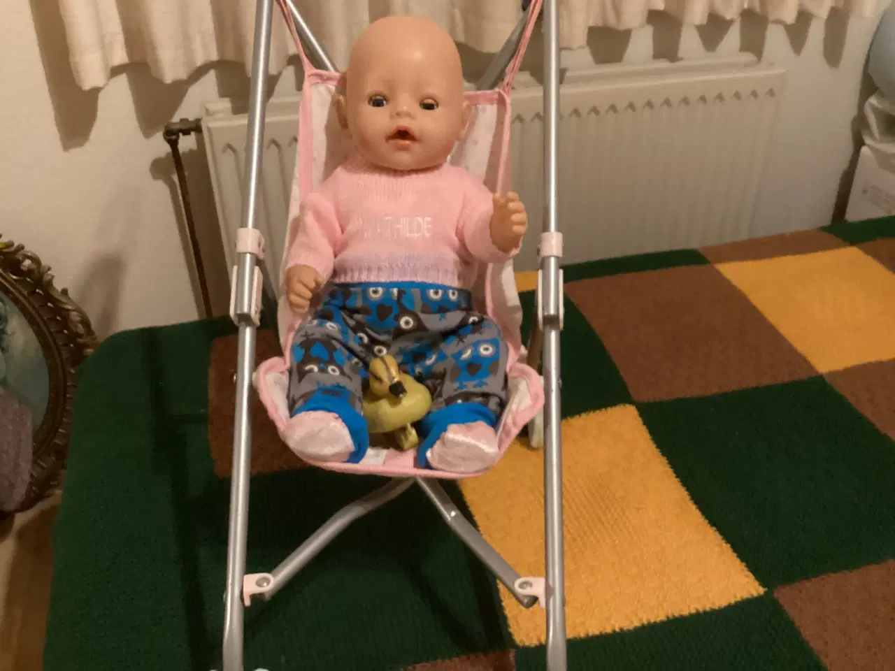 Billede 1 - Baby Born dukke m/klapvogn