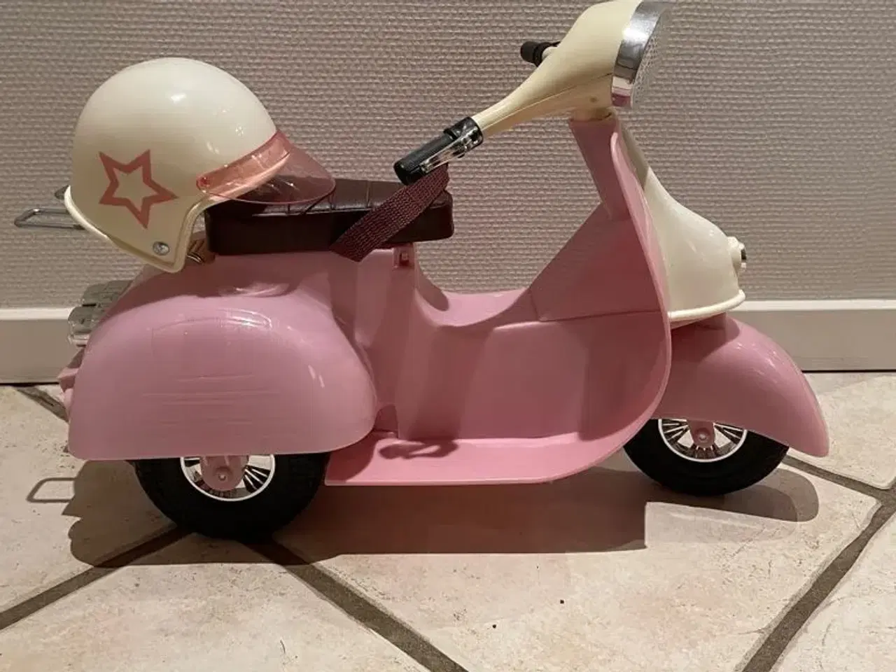 Billede 1 - Dukke scooter