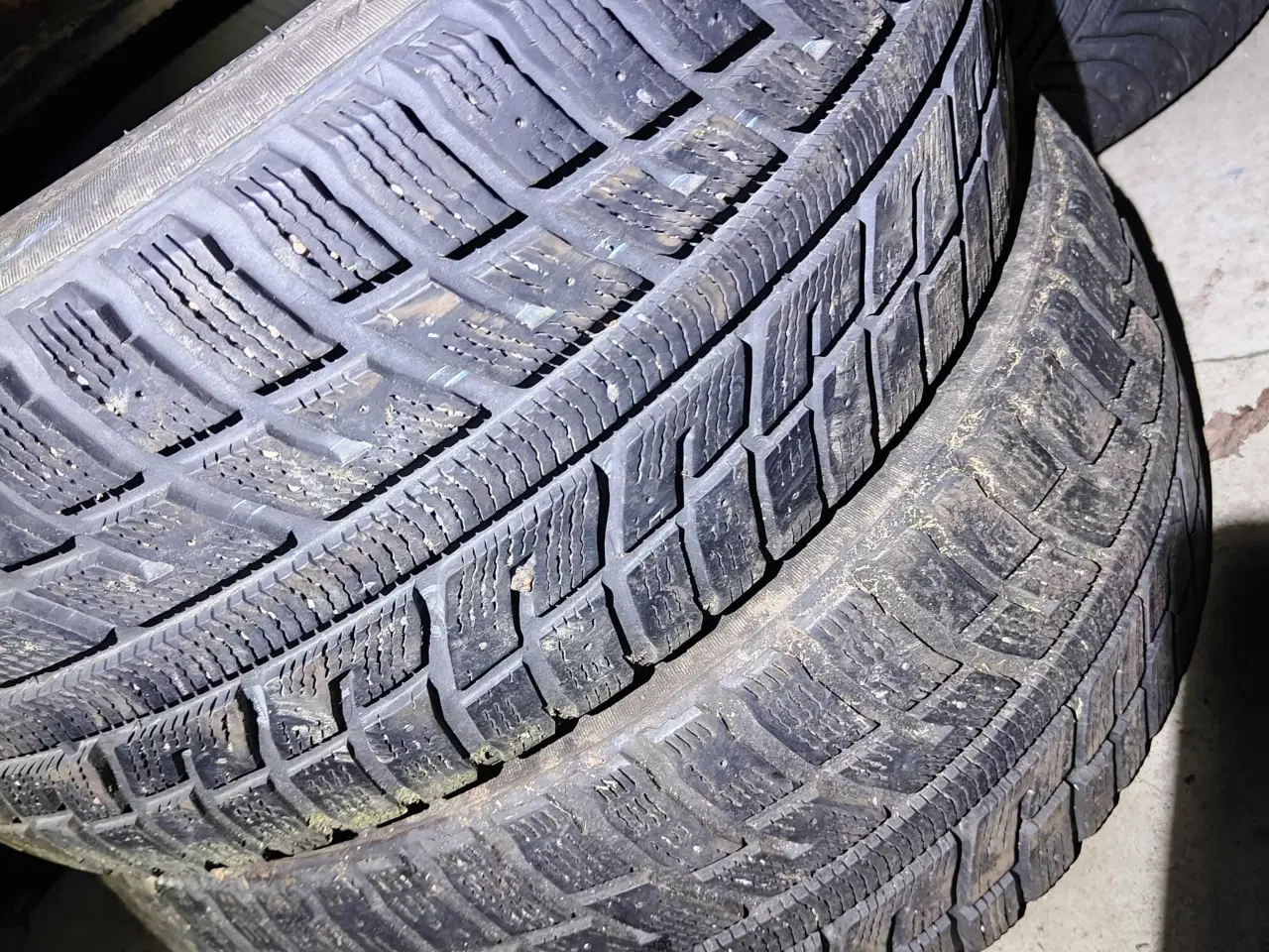 Billede 1 - 2 stk vinterdæk 