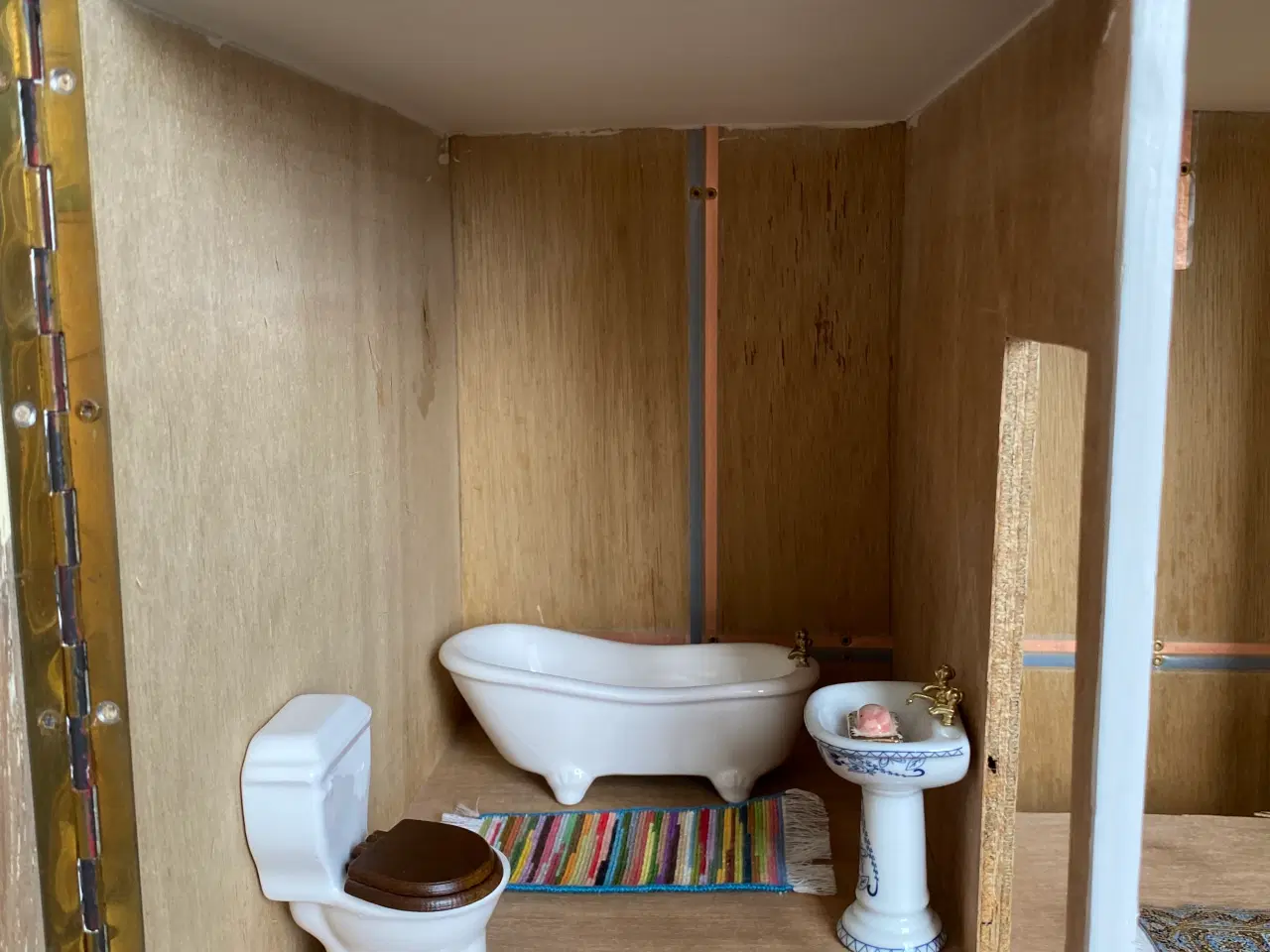 Billede 7 - Stort dukkehus med 11 rum