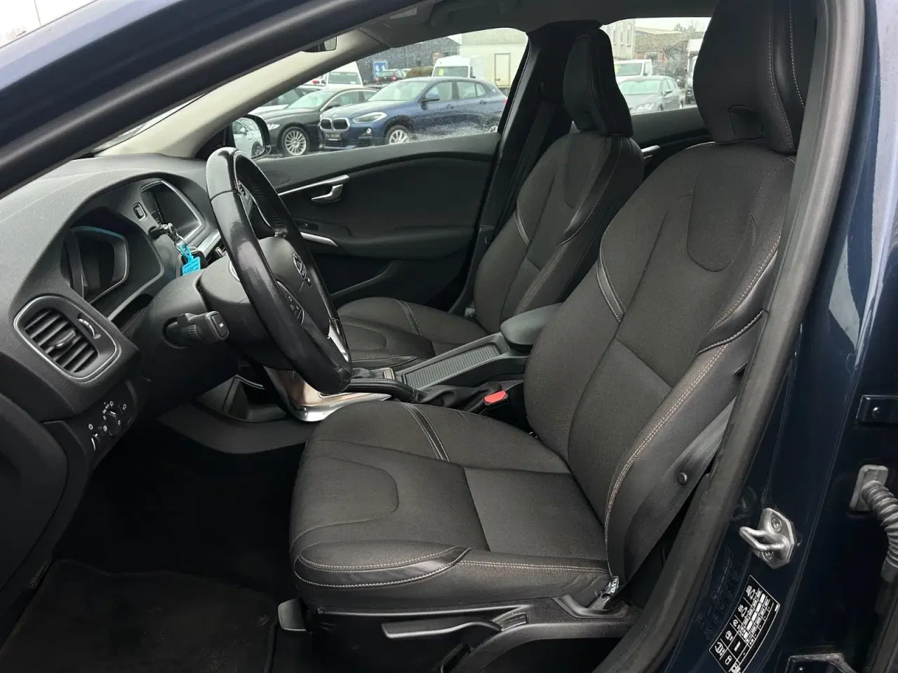 Billede 5 - Volvo V40 CC 1,6 D2 115 Momentum aut.