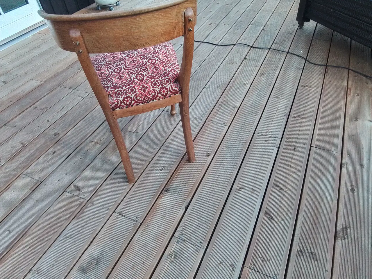 Billede 3 - Katederstol. Med broderet betræk. Egetræ