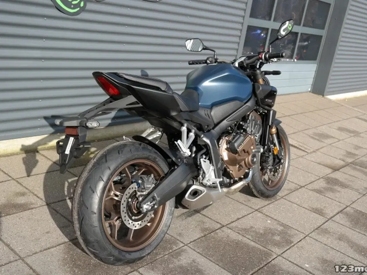 Billede 3 - Honda CB 650 R E-Clutch MC-SYD       BYTTER GERNE