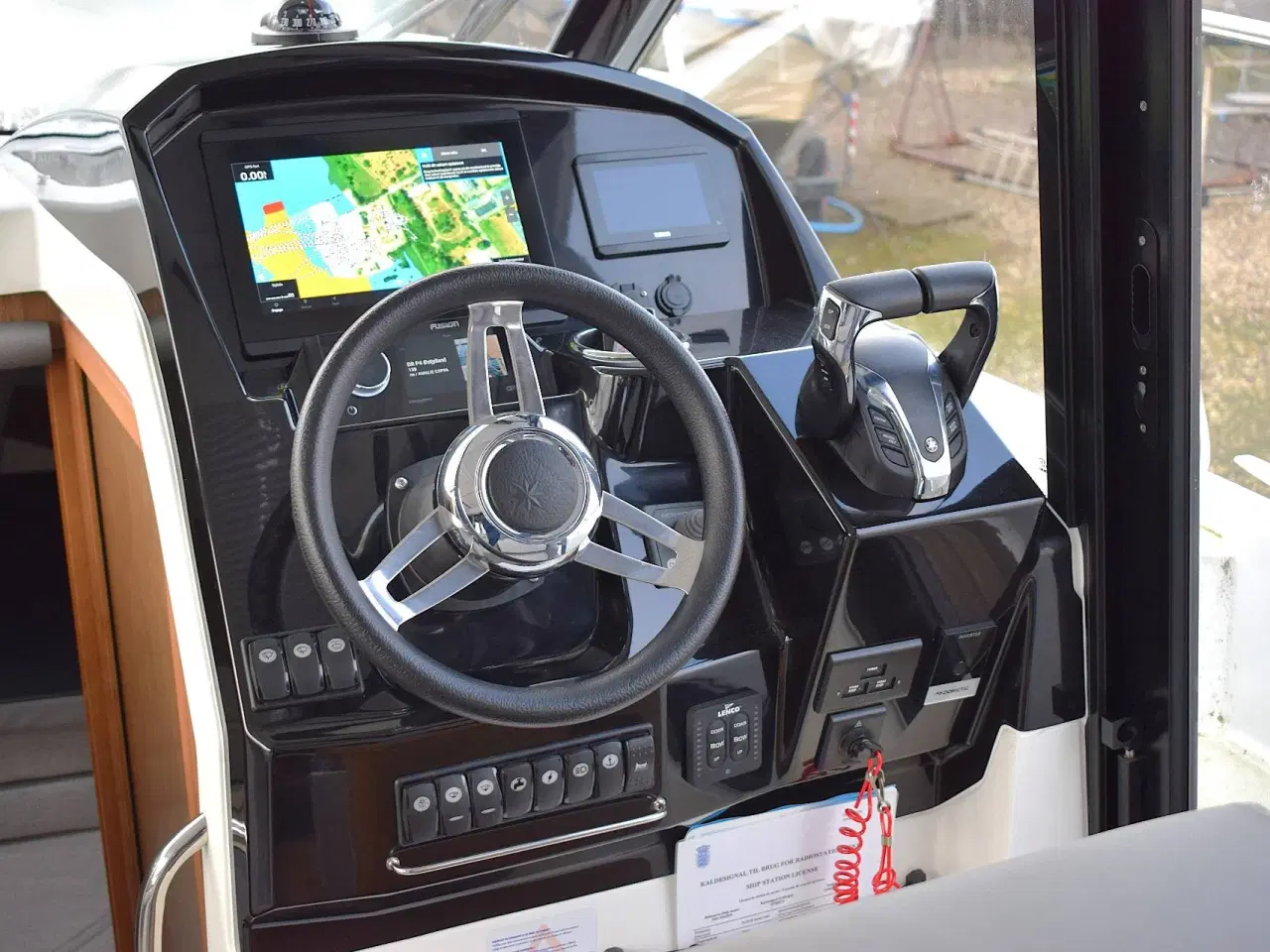 Billede 37 - Jeanneau Merry Fisher 895 - 2 X 150 HK Yamaha 2022