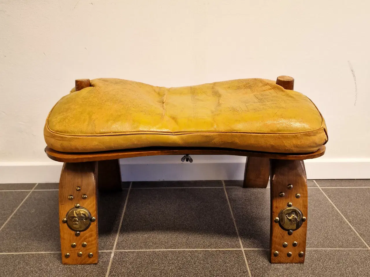 Billede 4 - Vintage Egyptisk kamel sadel/skammel.