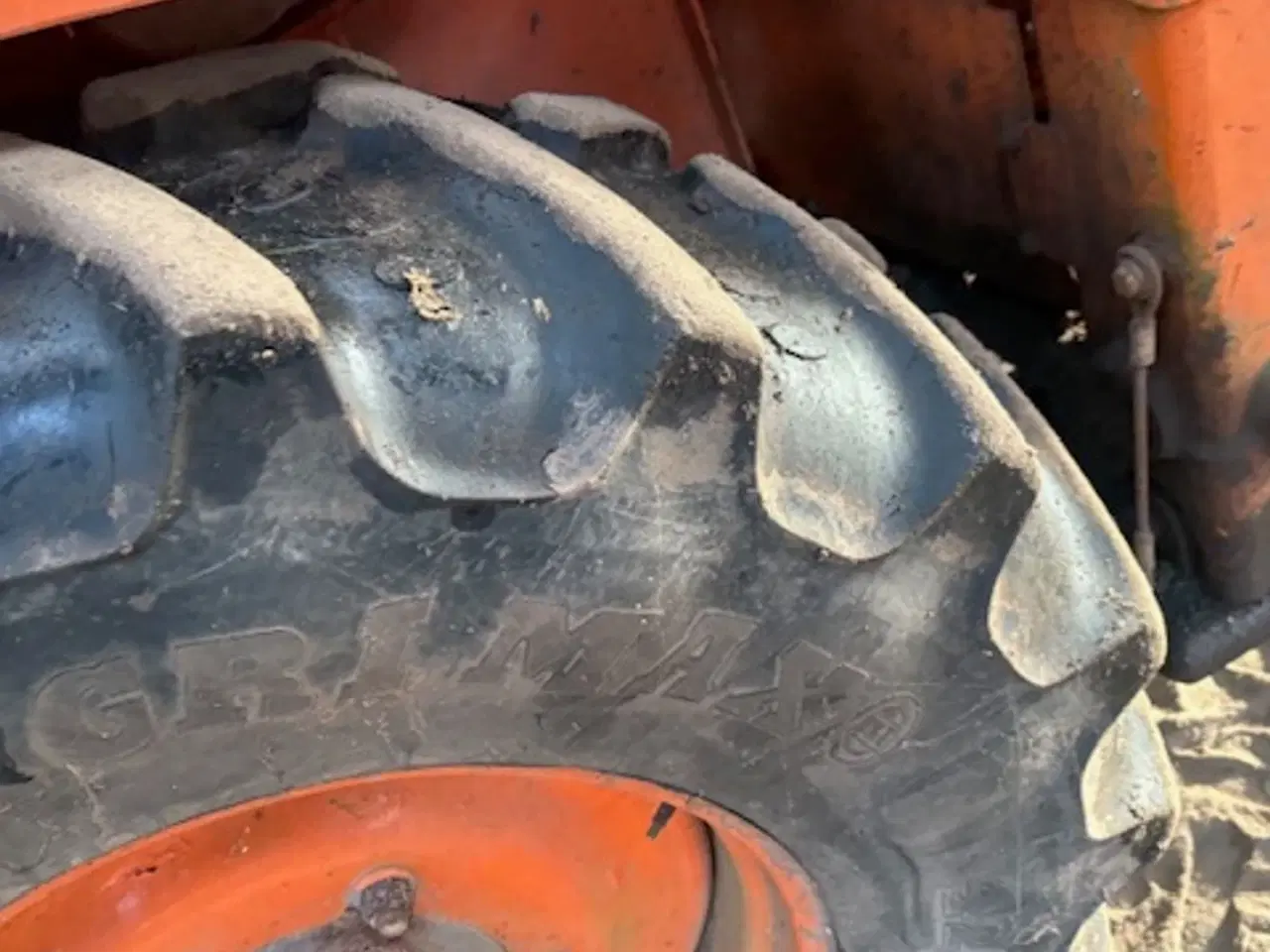 Billede 3 - Fiat-Hitachi FB200 KUN 5700 T. NÆSTEN NYE DÆK