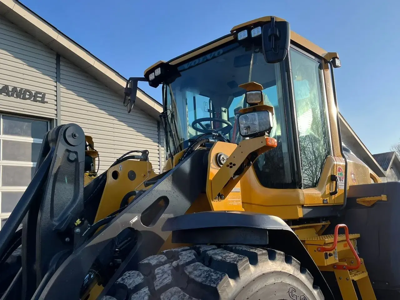 Billede 13 - Volvo L 90H H2 fabriksny Dansk maskine med masser af udstyr, blan.Co-Pilot & med brede 650/65R25 hjul