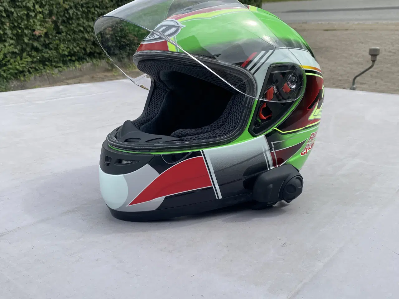 Billede 12 - Tøj, tanktaske, børne hjelm, 2 styks intercom. mm.