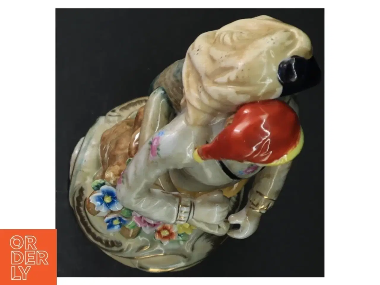 Billede 4 - Porcelænsfigur af vandbærer (str. 27 cm)