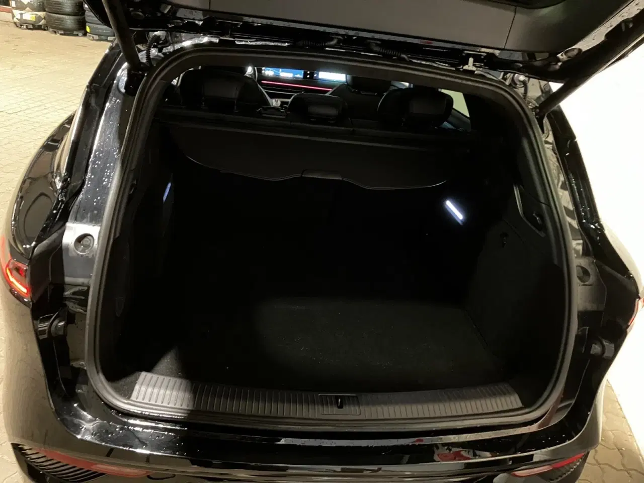 Billede 6 - Voyah Free  Noir