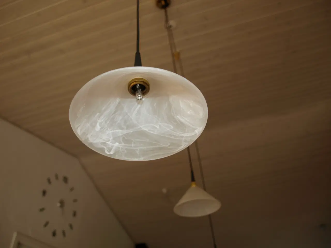 Billede 3 - Loftslampe m/glasskærme