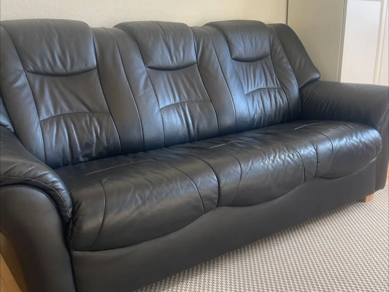 Billede 1 - Lækker lædersofa