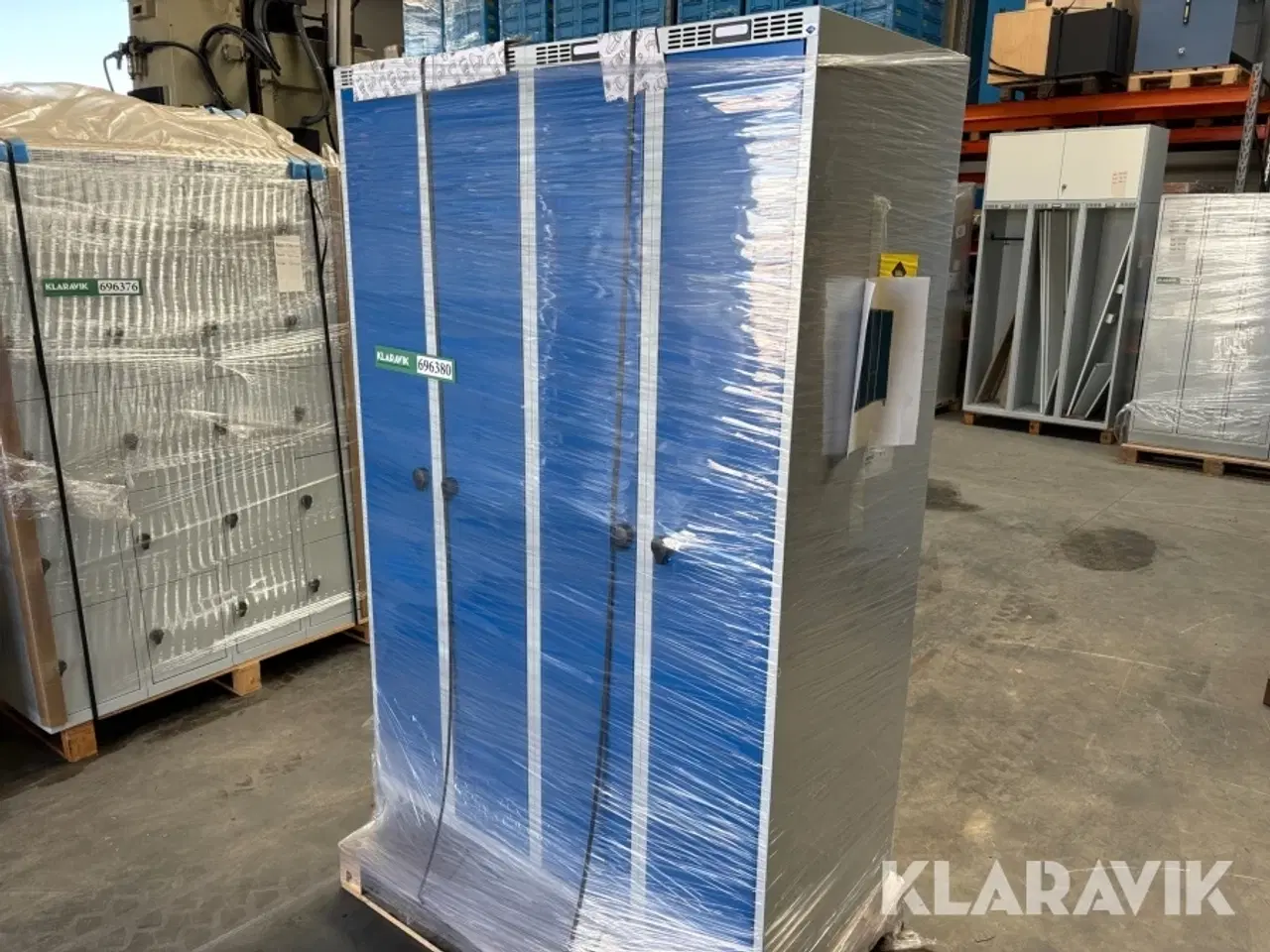 Billede 4 - Værkstedsskabe Blika - 4 skabe