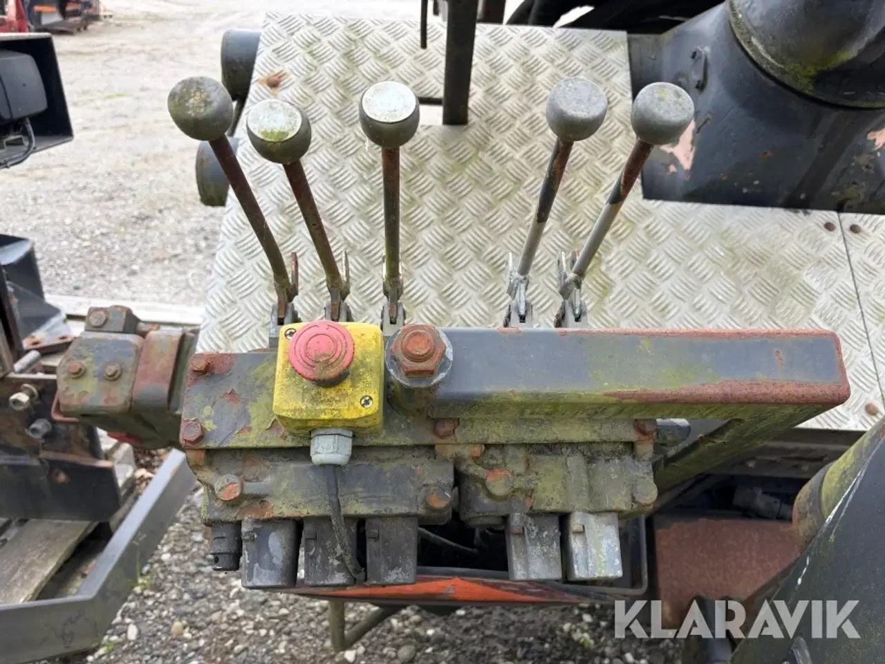 Billede 9 - Kran HMF / jake - 3200kg - med beslag til Valtra 8450