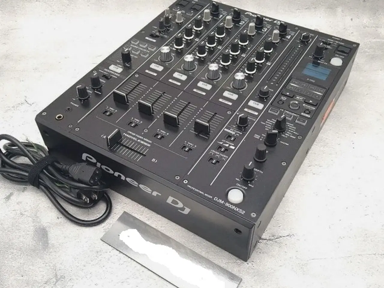 Billede 2 - 2x Pioneer DJ CDJ-2000NXS2 + DJM-900NXS2