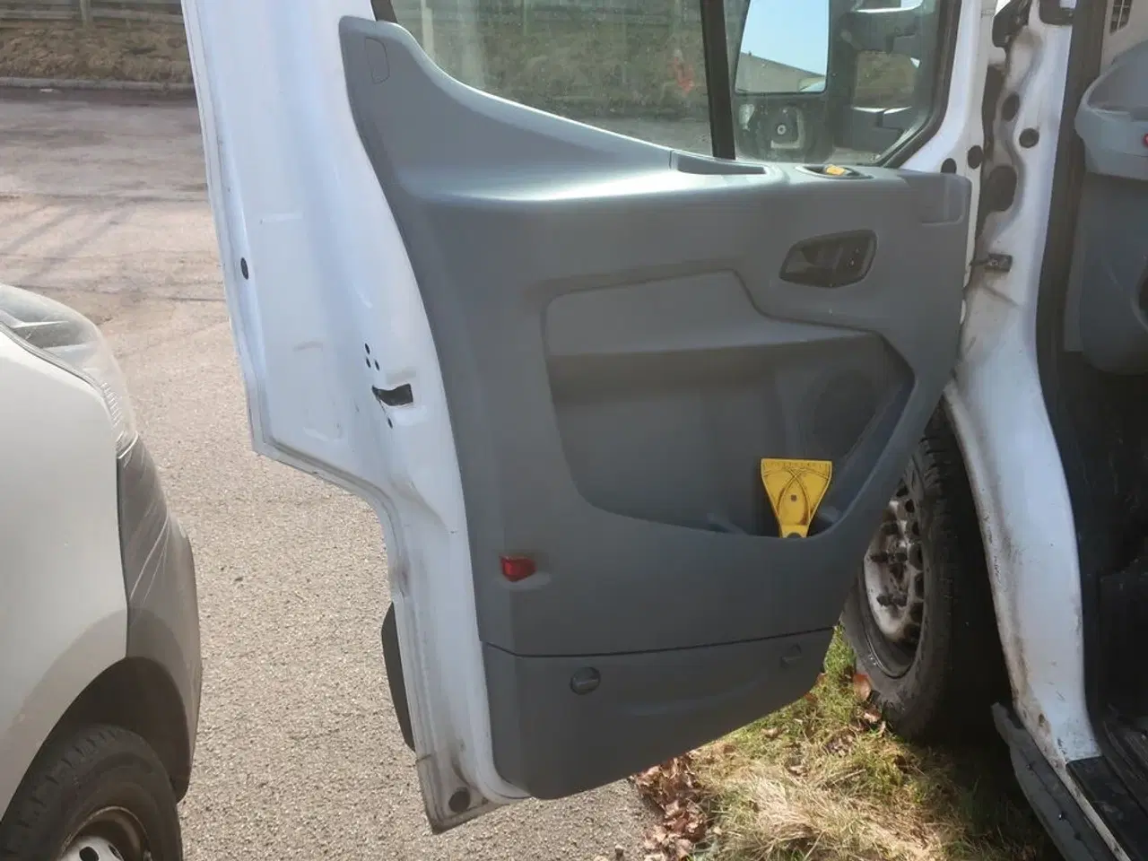 Billede 5 - Varebil FORD TRANSIT 2.2 TDCI (155HK) CHASSIS FWD MAN