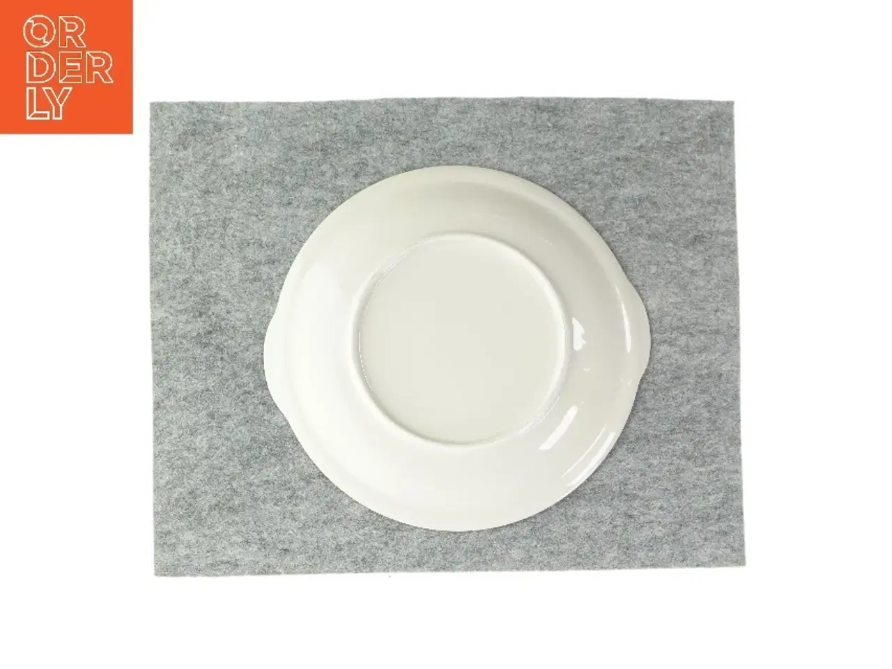 Billede 2 - Fad med print fra Ukendt (str. Ø:29cm)