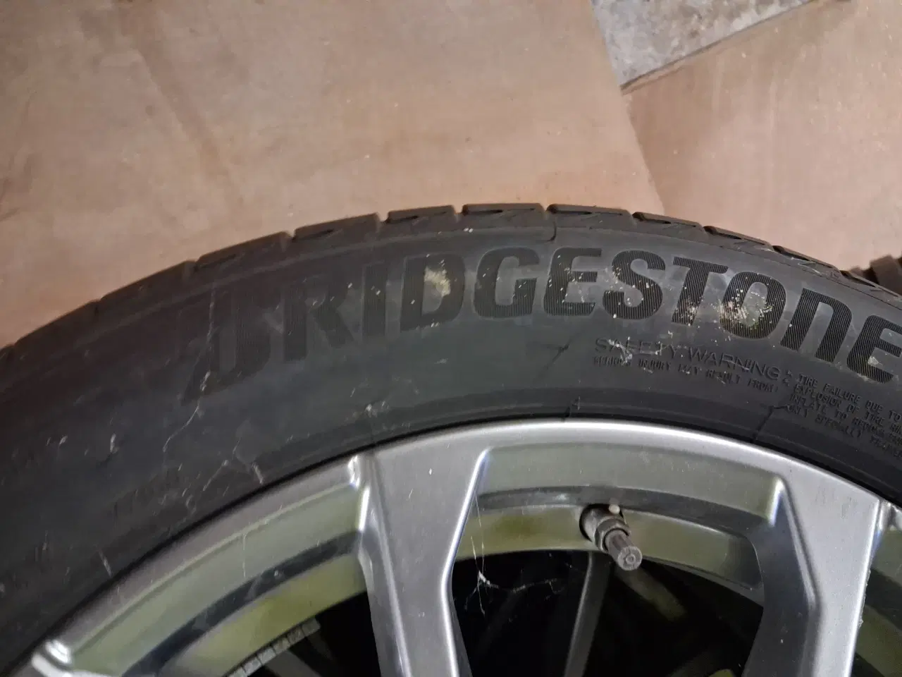 Billede 2 - Sommerdæk på alufælge