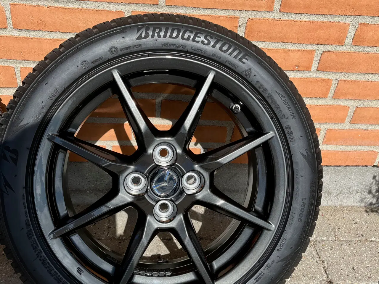 Billede 6 - Mazda MX5 ND. Vinterhjul på originale alufælge.