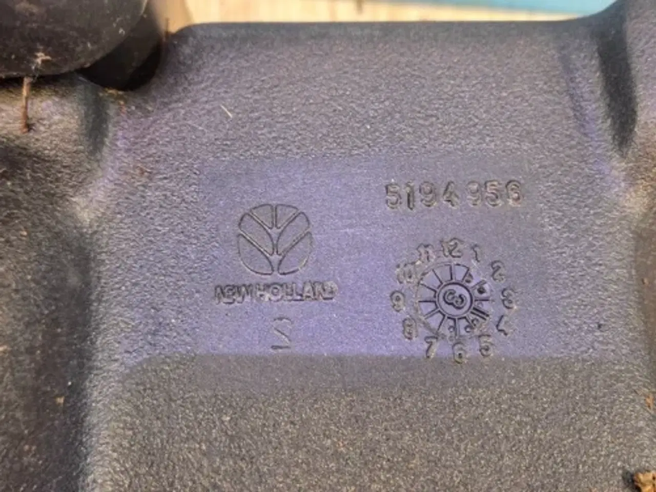 Billede 5 - New Holland TN75F Dieseltank 5195011