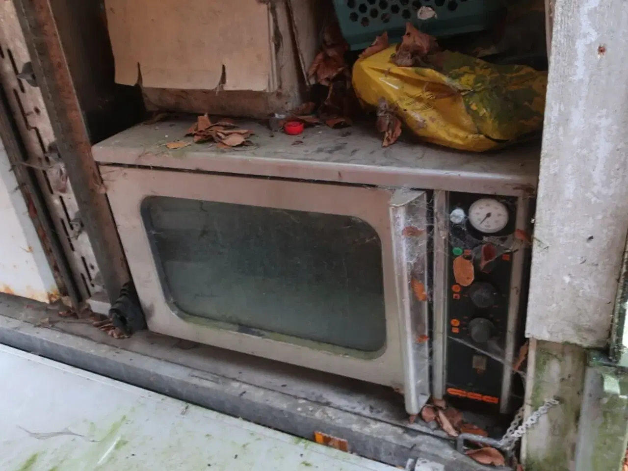 Billede 16 - Trailer EDUARD 3116-220 med indhold