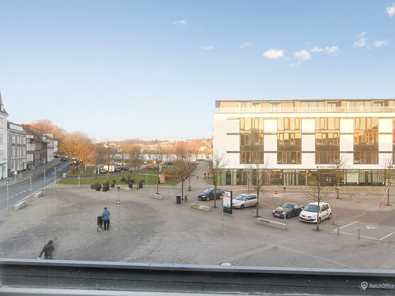 Billede 14 - Stort og præsentabelt kontorlejemål