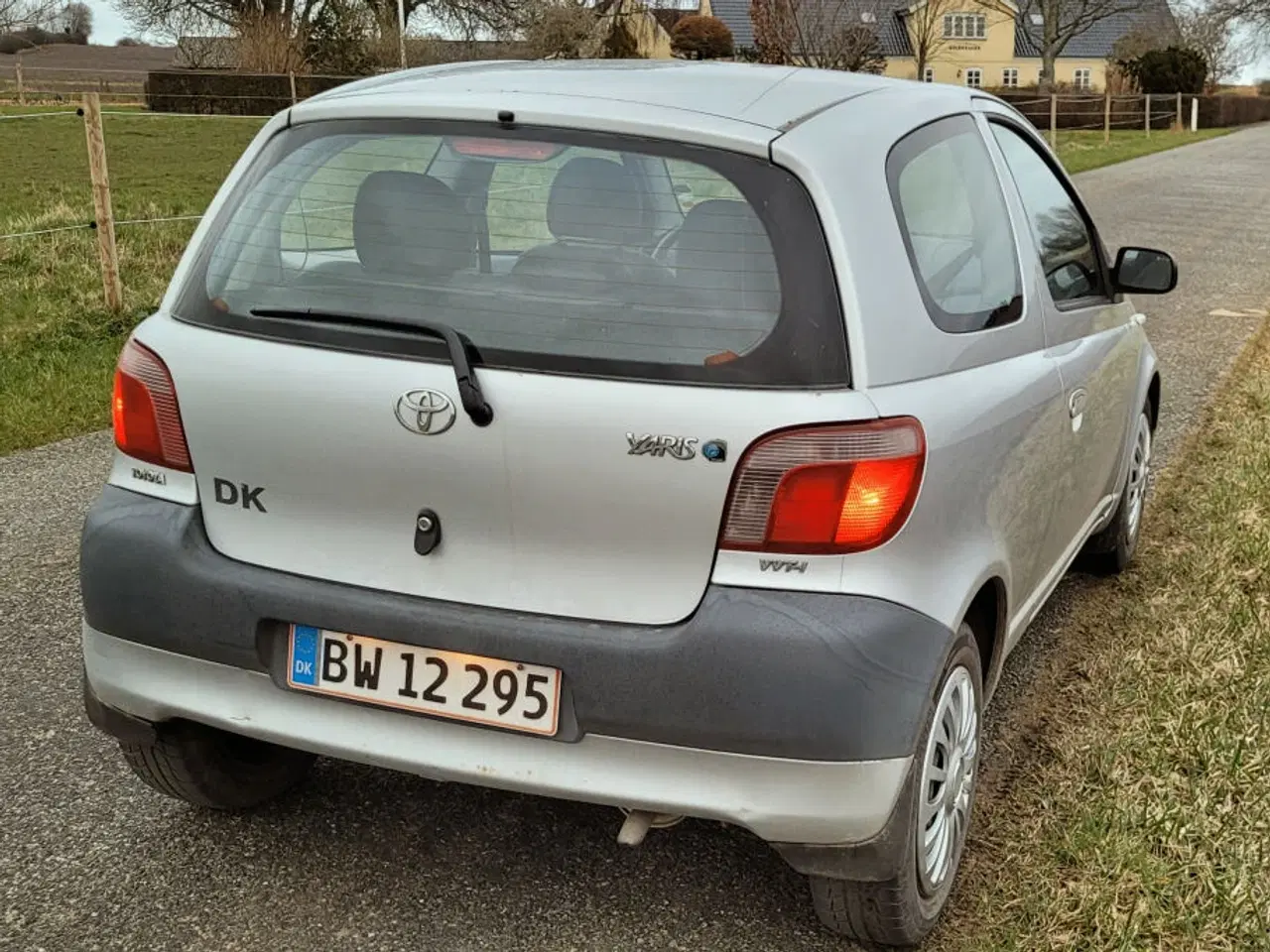 Billede 5 - Toyota Yaris 1.0i VVT-i, Hysterisk velholdt!  