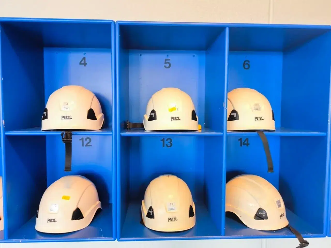 Billede 3 - 15 stk. hjelme