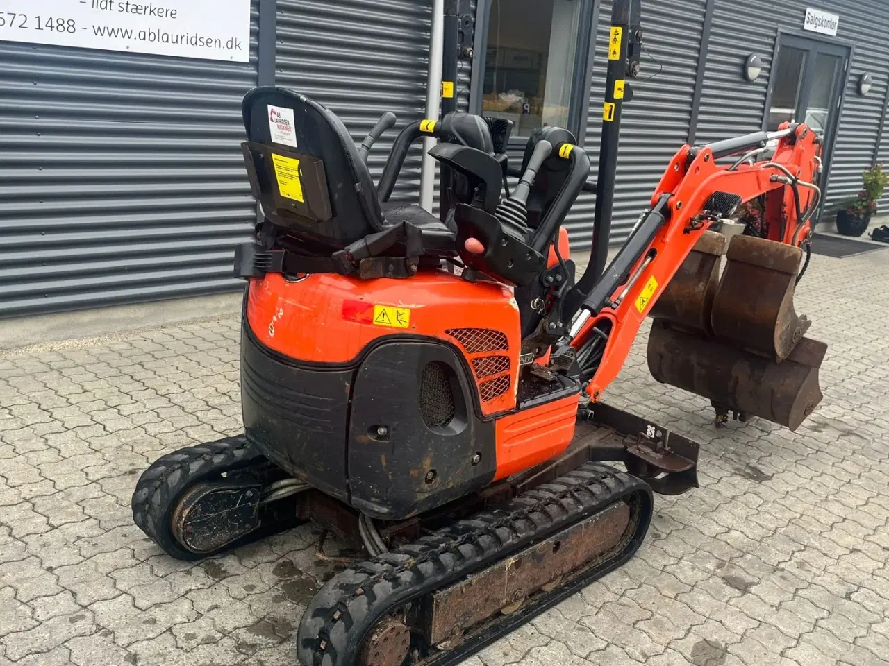 Billede 14 - Kubota U10-3 SL Monteret med Udskudsarm