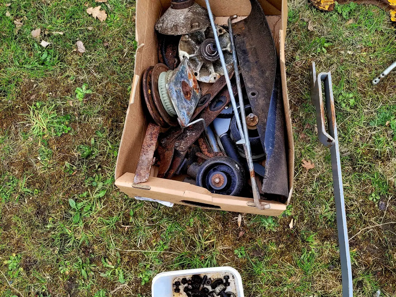 Billede 2 - Stiga 105c klippebord til dele