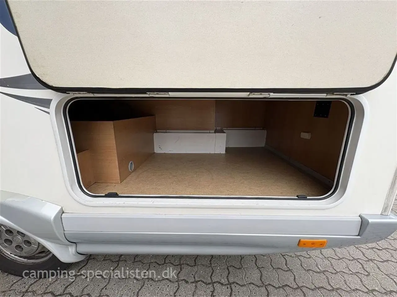 Billede 4 - 2007 - Elnagh Baron 120 L   Elnagh Baron 120L 2007 - Se den nu hos Camping-Specialisten.dk