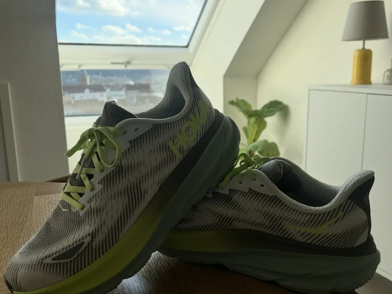 Billede 1 - HOKA Clifton 9 Goretex løbesko