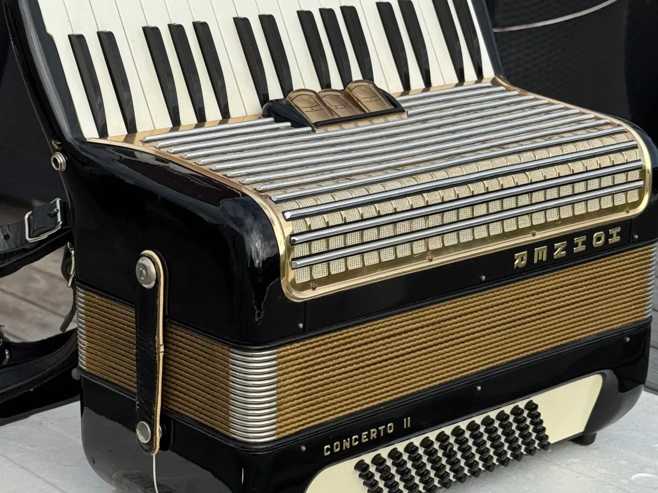 Billede 6 - Hohner Concerto II harmonika – flot og velspillend