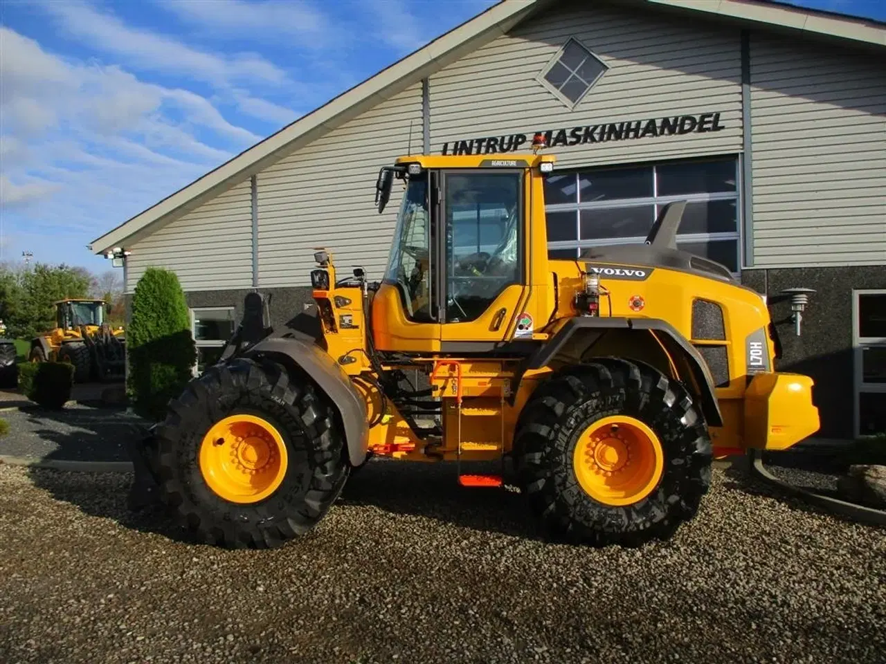 Billede 18 - Volvo L 70 H H2, BEMÆRK MED GARANTI FRA VOLVO FREM TIL DEN 18.6.2026. AGRICULTURE DK-maskine, Co-Pilot & med 750mm Michelin MEGA X BIB hjul.