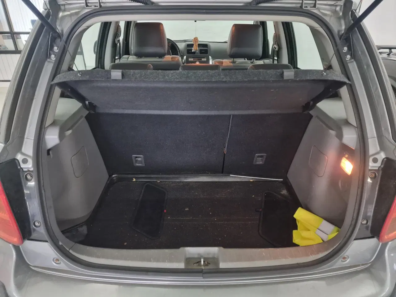 Billede 14 - Suzuki SX4 Hatchback fra 2006 med kun 152500 km 
