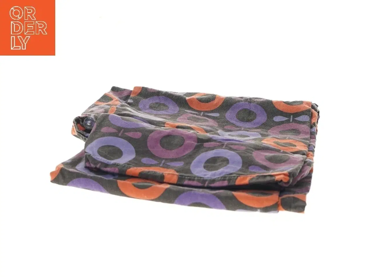 Billede 2 - Sengetæppe med geometrisk mønster (str. 126x100 cm)