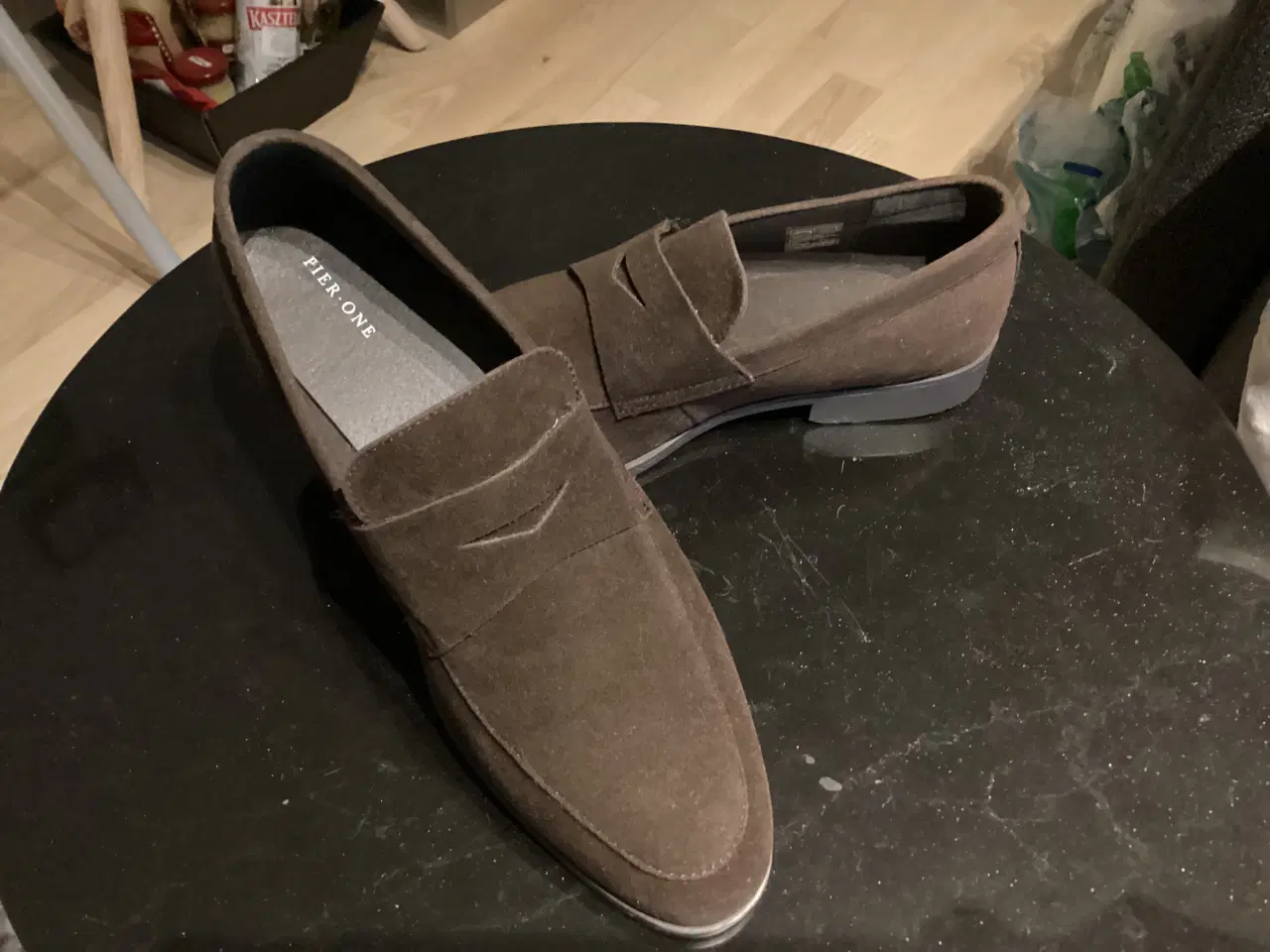 Billede 1 - Sko i brun ruskind