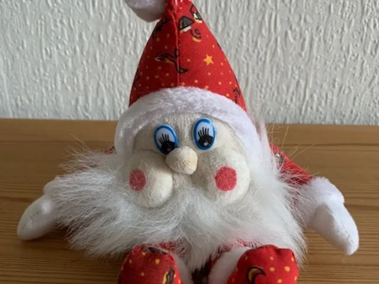 Billede 1 - Siddende nisse - retro