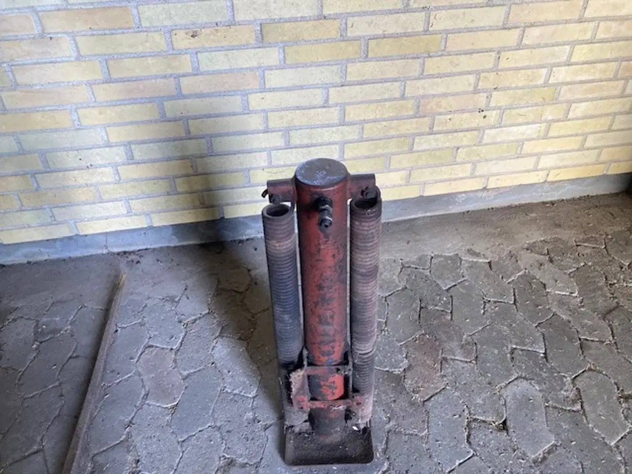 Billede 1 - Hydraulisk støttefod