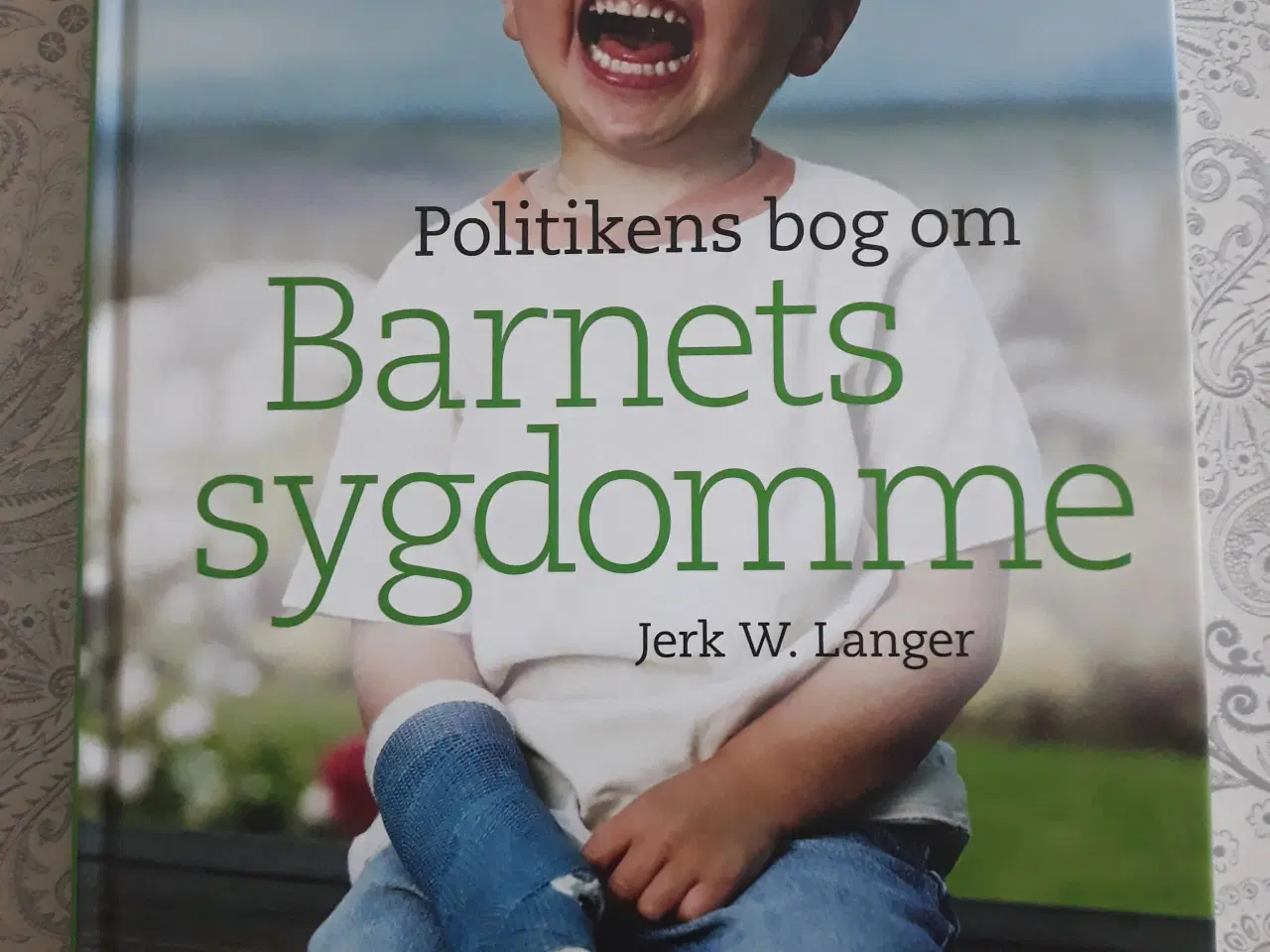 Billede 1 - Politikens bog om barnets sygdomme