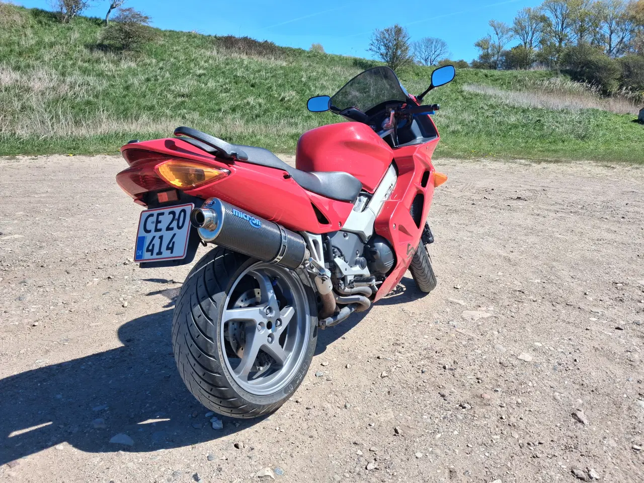 Billede 2 - Honda VFR 800 F