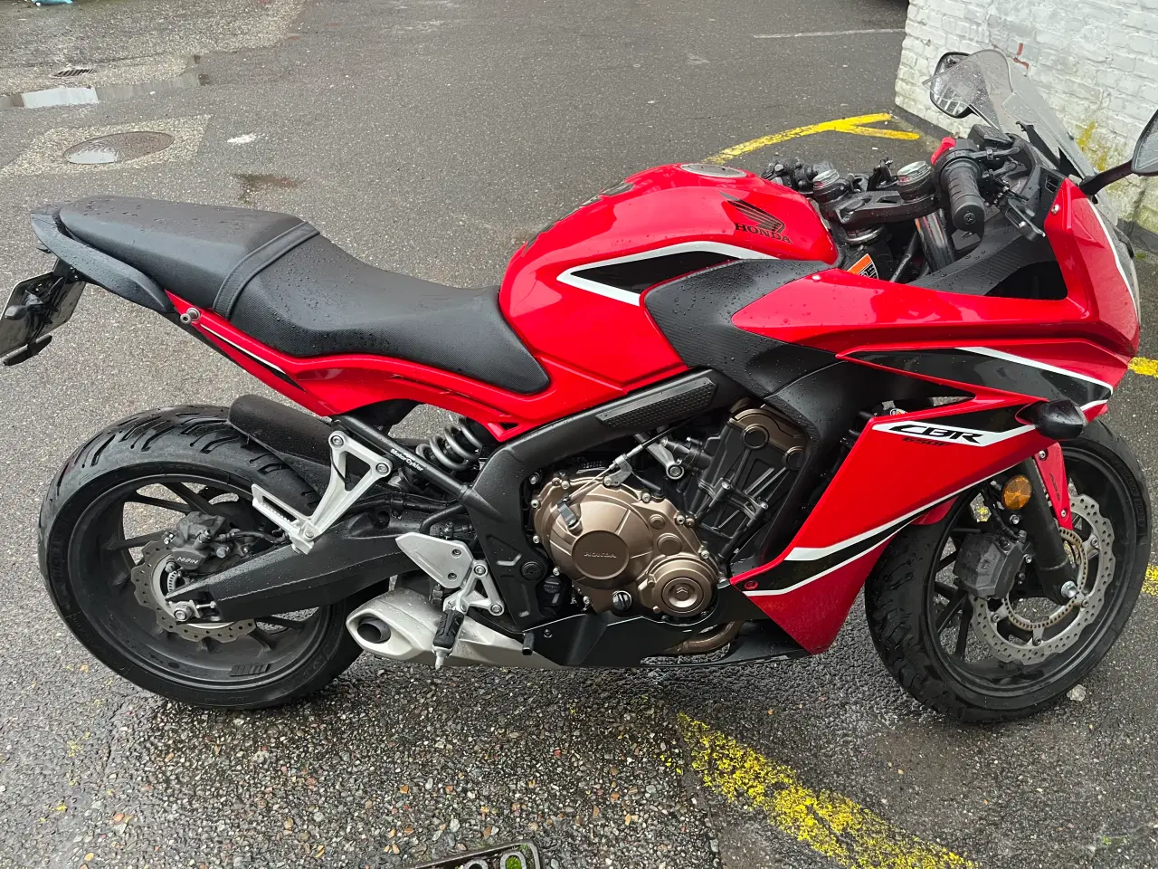 Billede 4 - Honda CBR 650F søger ny ejer