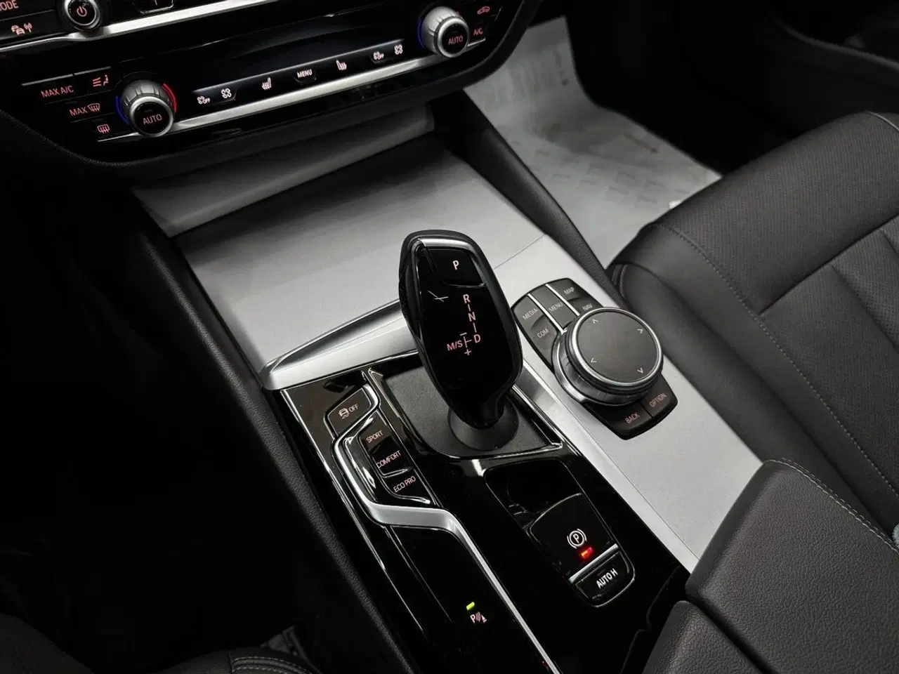 Billede 8 - BMW 520d 2,0 Touring Sport Line xDrive aut.
