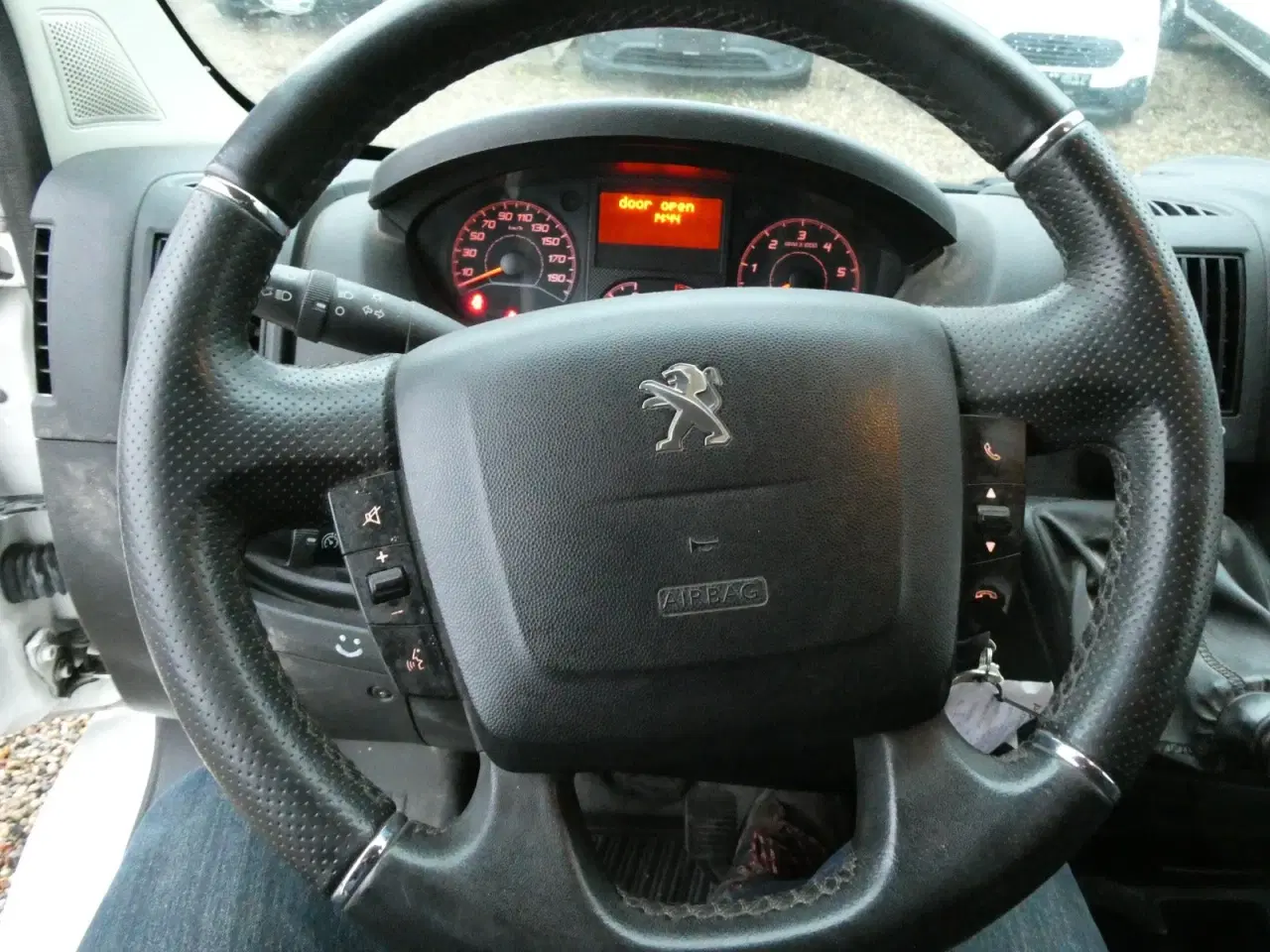 Billede 8 - Peugeot Boxer 333 2,0 BlueHDi 130 L2H2 Premium