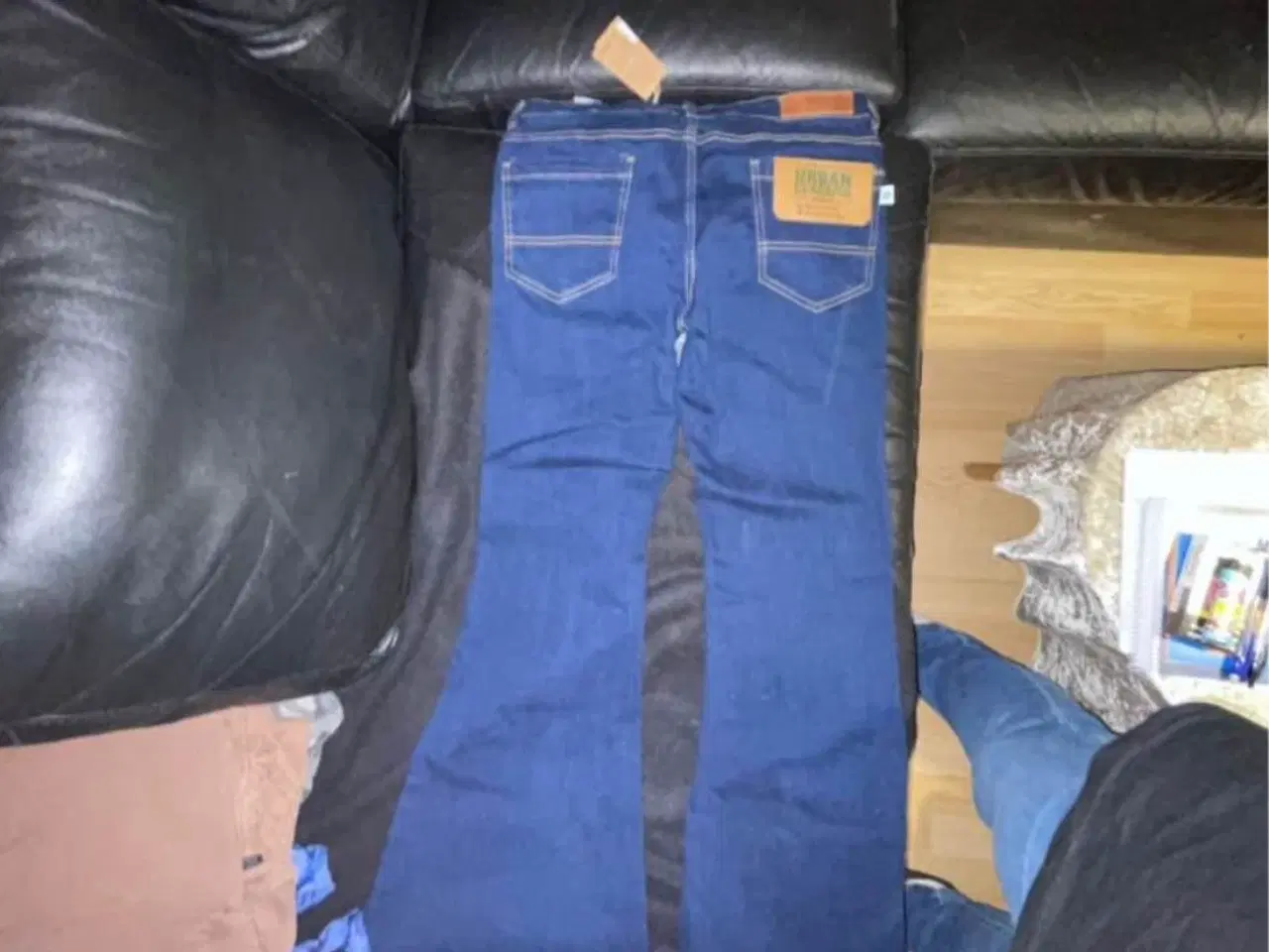 Billede 2 - Storpige tøj, str 42-44-46-XL -L, hel nyt, så byd.