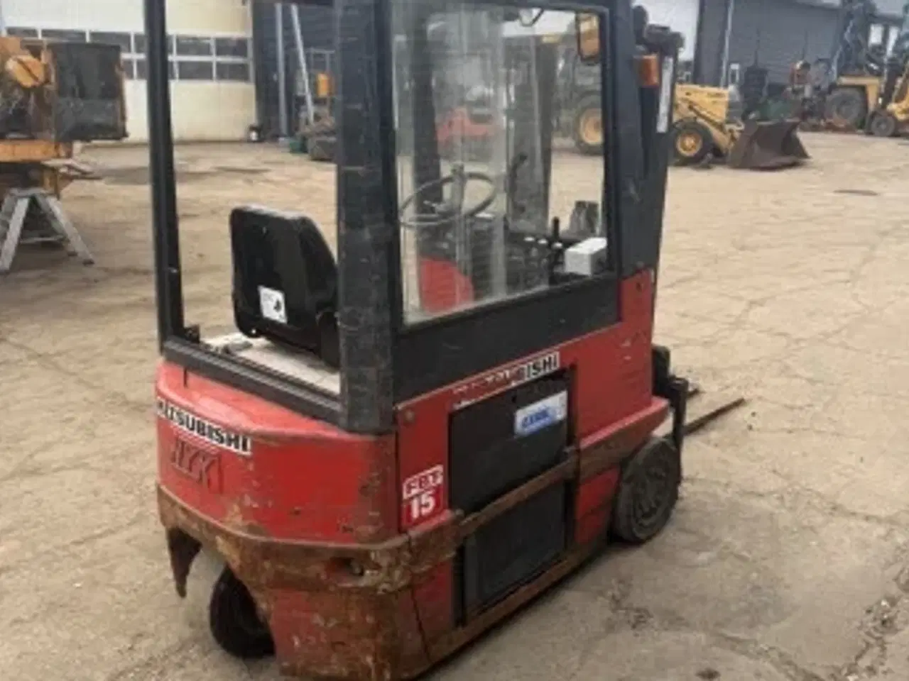 Billede 3 - Eltruck med friløft