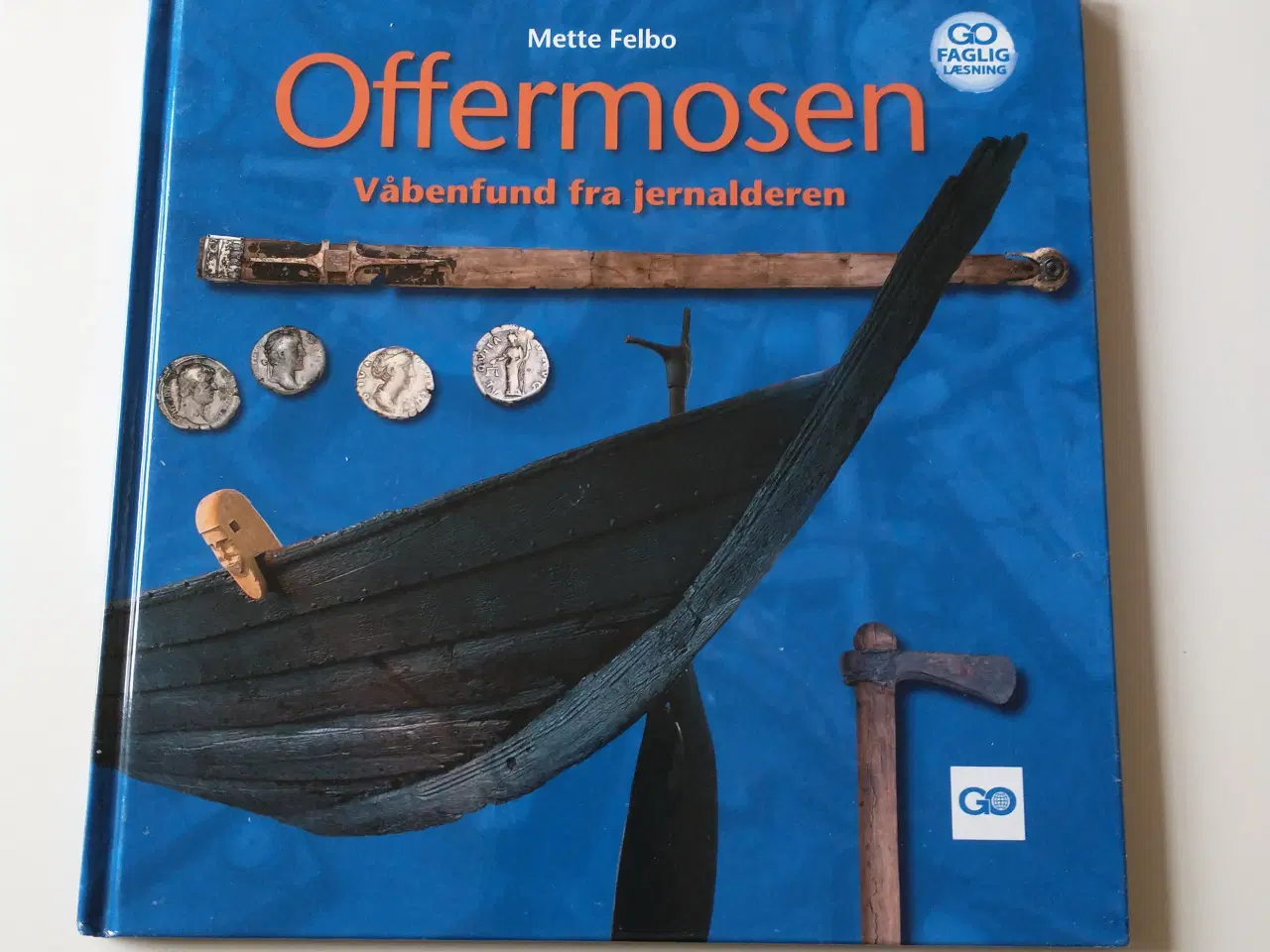 Billede 1 - Offermosen - våbenfund fra jernalderen