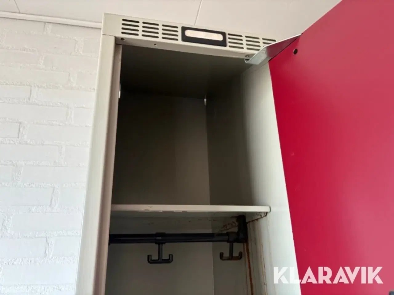 Billede 5 - Omklædningsskabe 12 enkeltskabe med understel