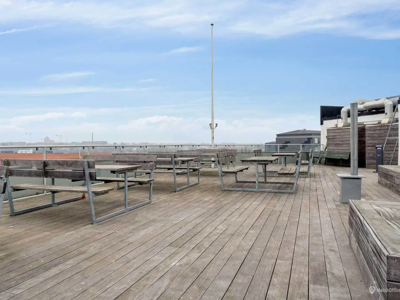 Billede 9 - Lyst og nyistandsat laboratorie med kontor tæt på metro